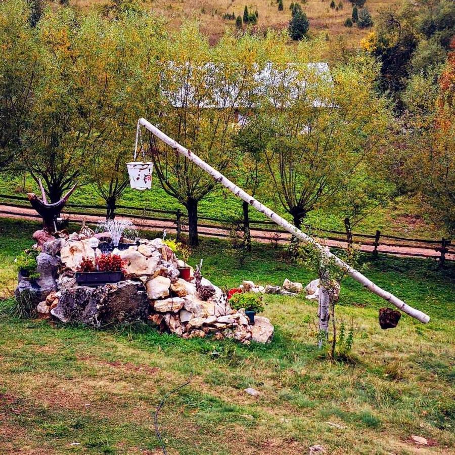 Log Cabin Uvac Nova Varoš Buitenkant foto