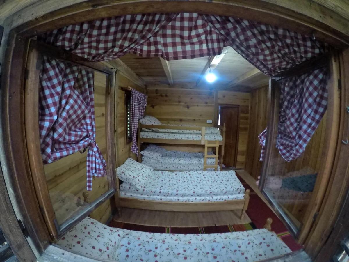 Log Cabin Uvac Nova Varoš Buitenkant foto