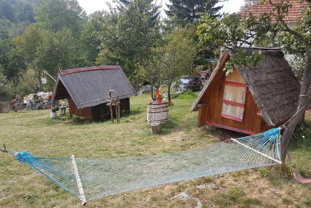 Log Cabin Uvac Nova Varoš Buitenkant foto
