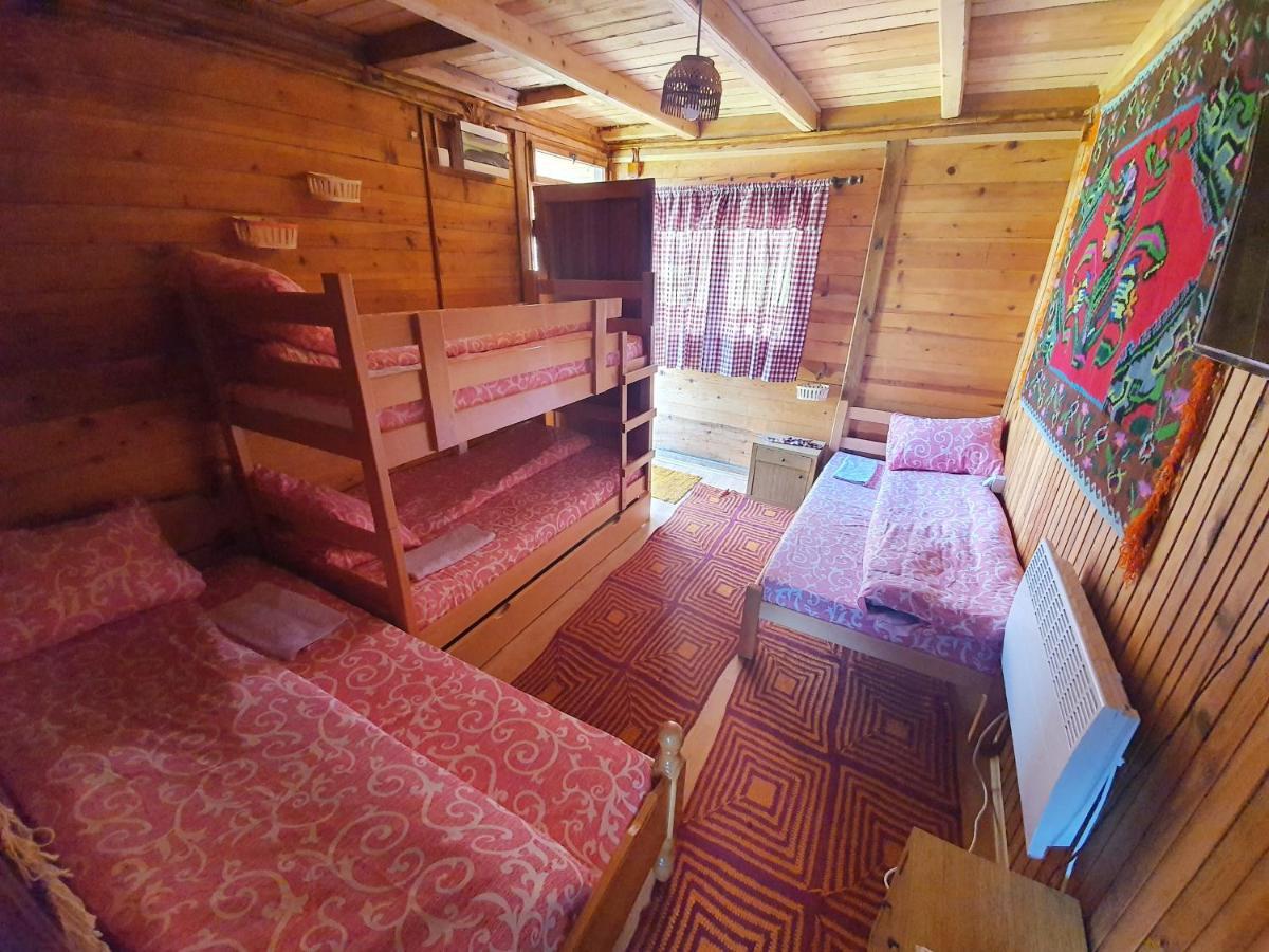 Log Cabin Uvac Nova Varoš Buitenkant foto