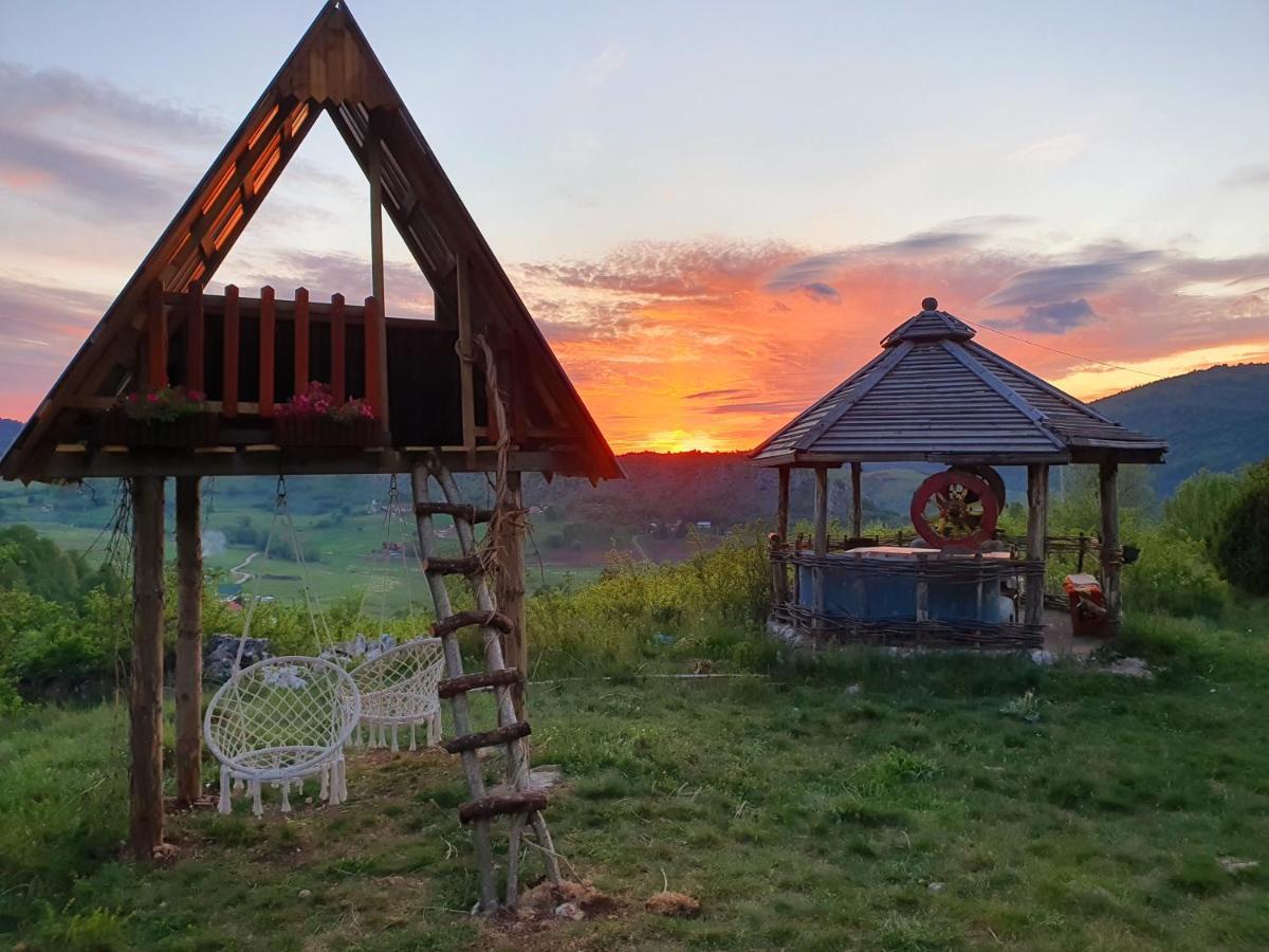Log Cabin Uvac Nova Varoš Buitenkant foto
